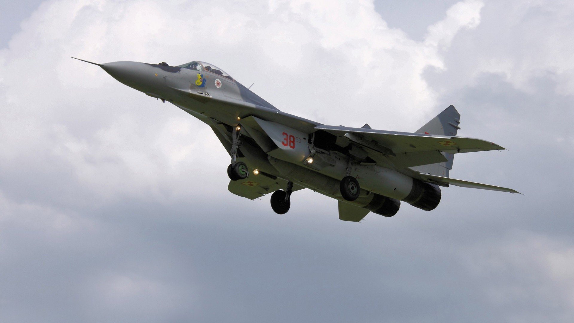 新加坡队赛制解析:如何根据比赛规则调整策略与技术运用,新加坡小组赛